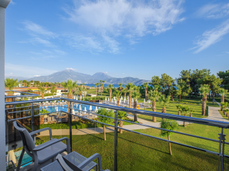 Akra Fethiye Konaklama Yetiskin Standart Deniz Manzaralı Oda Card M1