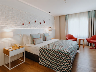 Akra Kemer Jakuzili Deluxe Suite Card M