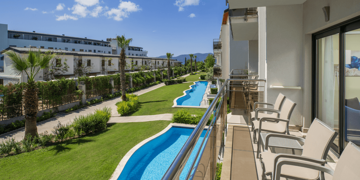 Akra Fethiye Konaklama Bahce Manzaralı Aile Odası Superior Galeri D3