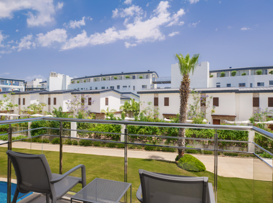 Akra Fethiye Konaklama Bahce Manzaralı Aile Odası Card D2