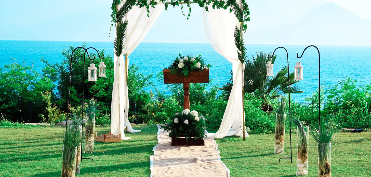 Akra Hotels Wedding Holiday Banner