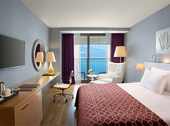 /media/tw2l3izf/akra-hotels-deluxe-city-wiew-mainpage-card-m.jpg