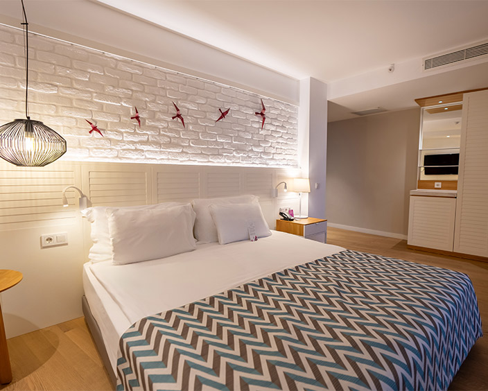 Akra Kemer Aile Suiti Room Features